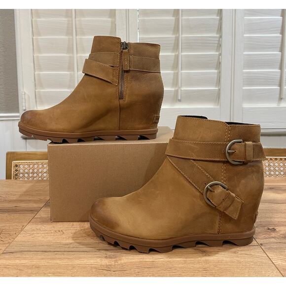 Sorel Women's Joan Of Arctic™ Wedge II Buckle Bootie WP Tan Leather Size 12 NWOB - Picture 3 of 14
